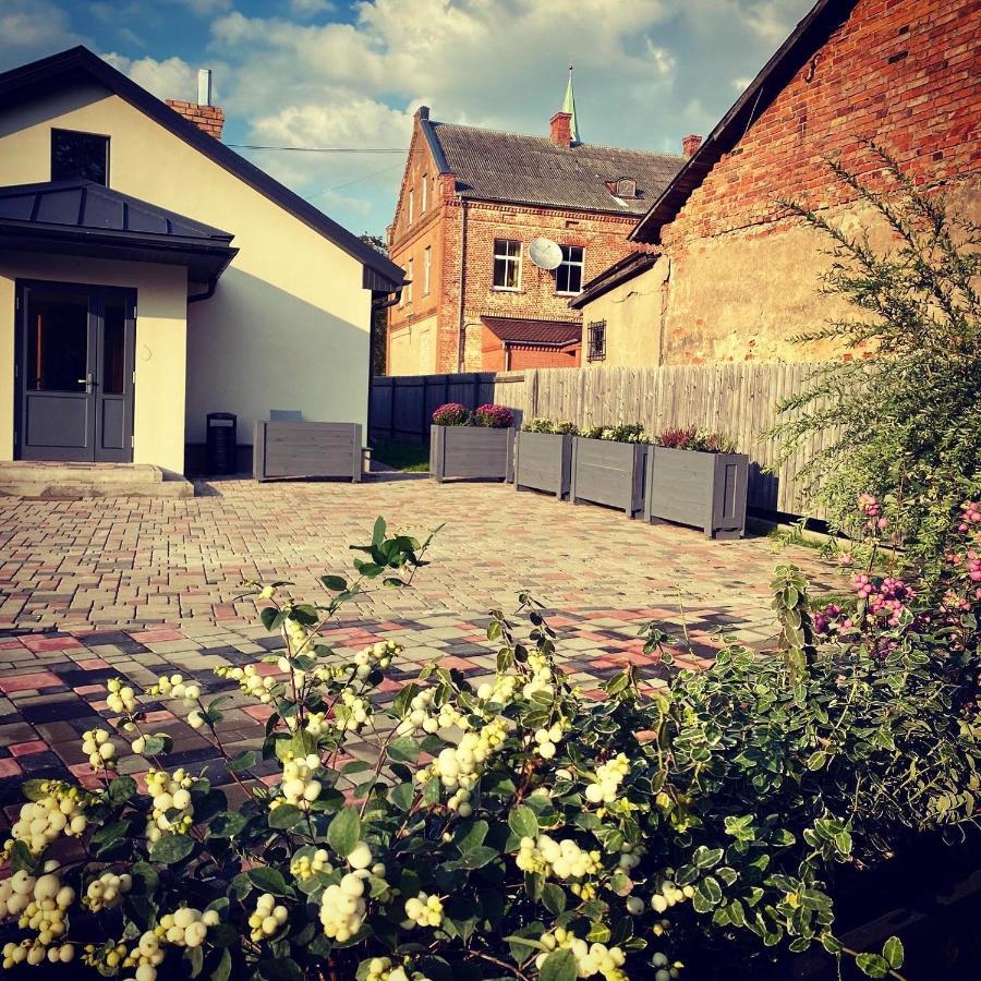 Guest House In Dobele City Center- Pilsetas Maja ภายนอก รูปภาพ